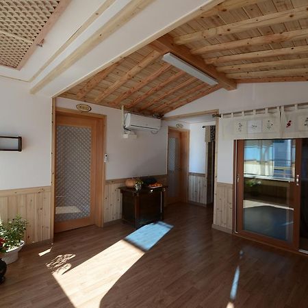 Dajeong Guesthouse Csondzsu Kültér fotó