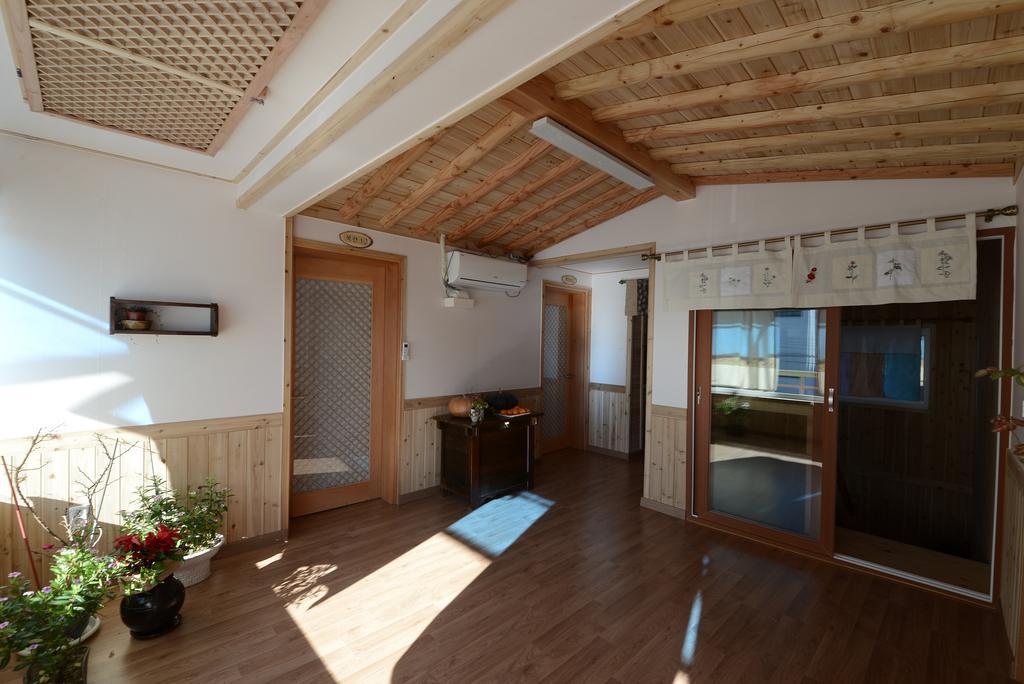 Dajeong Guesthouse Csondzsu Kültér fotó